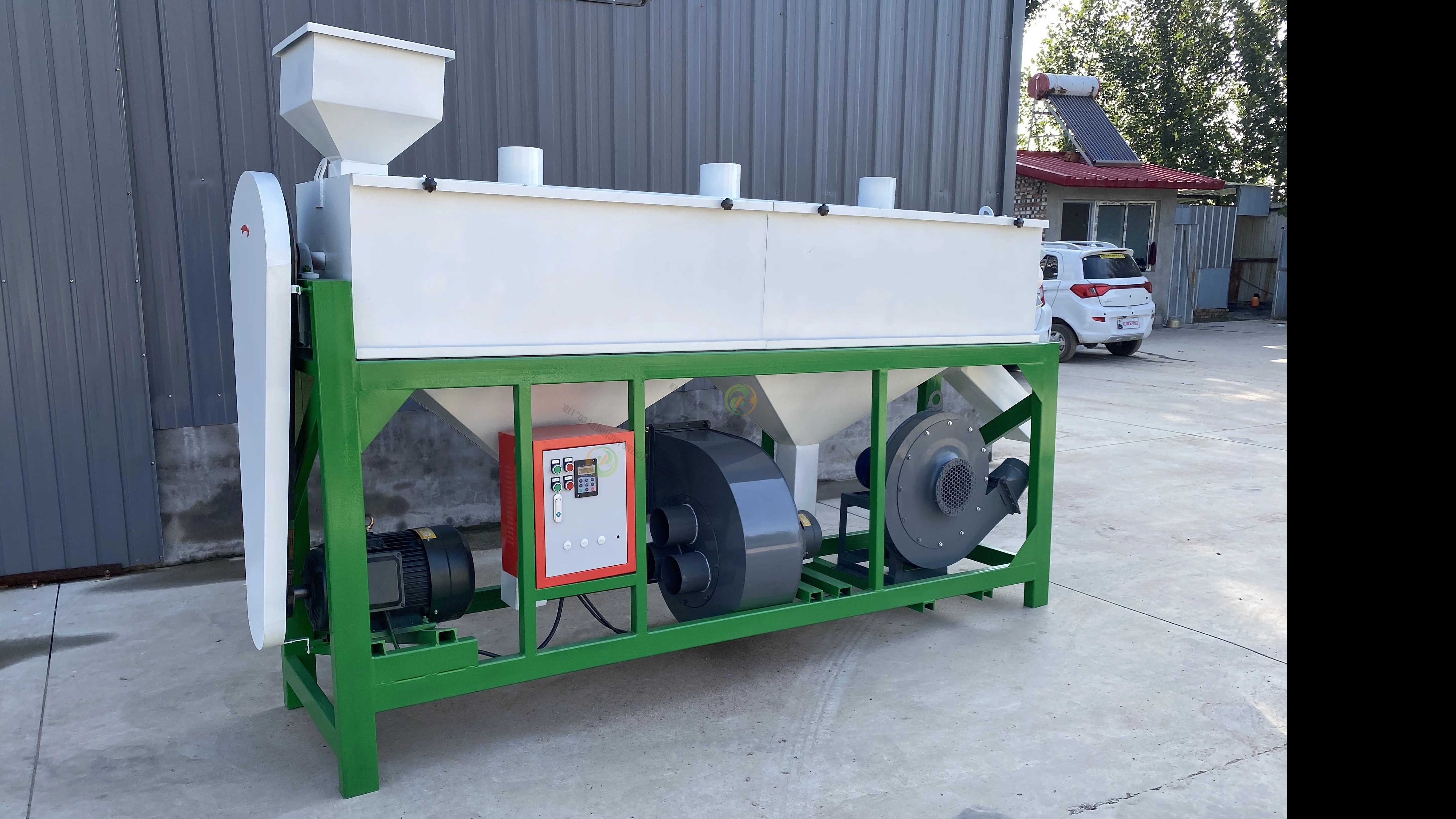 Heavy-Duty Construction Low Maintenance Magnetic Separator